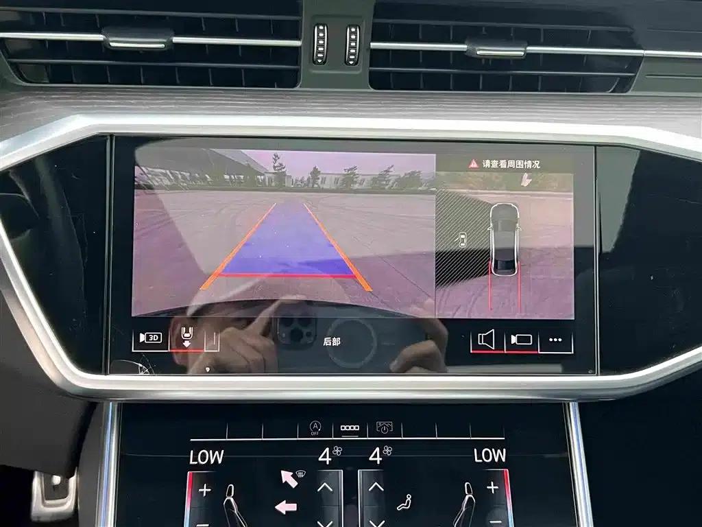 Audi A6L 2025 45 TFSI quattro Premium Dynamic Edition — миниатюра 17