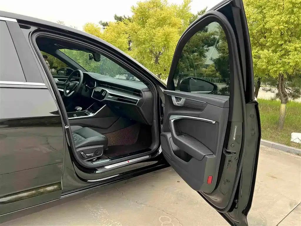 Audi A6L 2025 45 TFSI quattro Premium Dynamic Edition — миниатюра 7