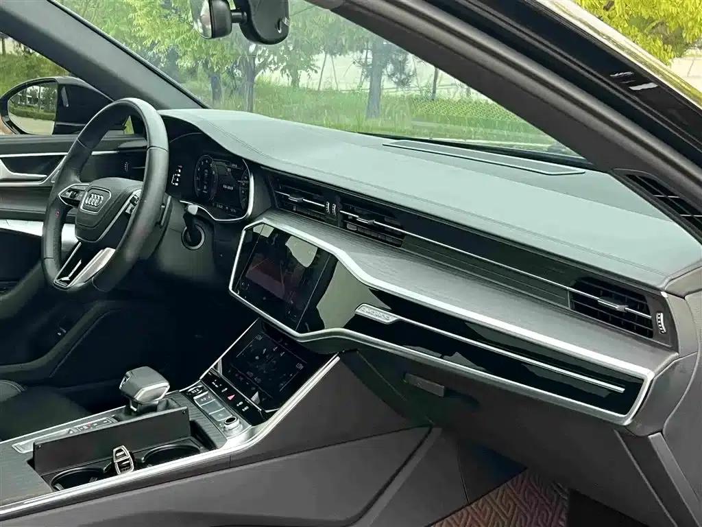 Audi A6L 2025 45 TFSI quattro Premium Dynamic Edition — миниатюра 9