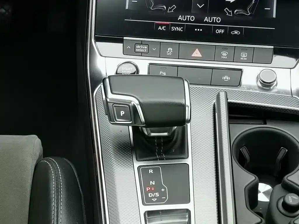 Audi A6L 2021 40 TFSI Luxury Dynamic — миниатюра 13