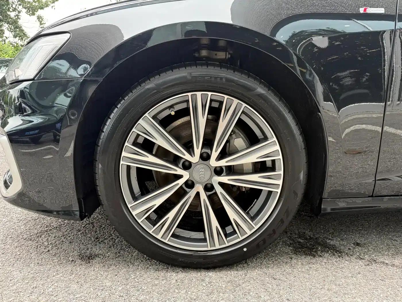 Audi A6L 2024 45 TFSI Premium Dynamic Edition — миниатюра 14