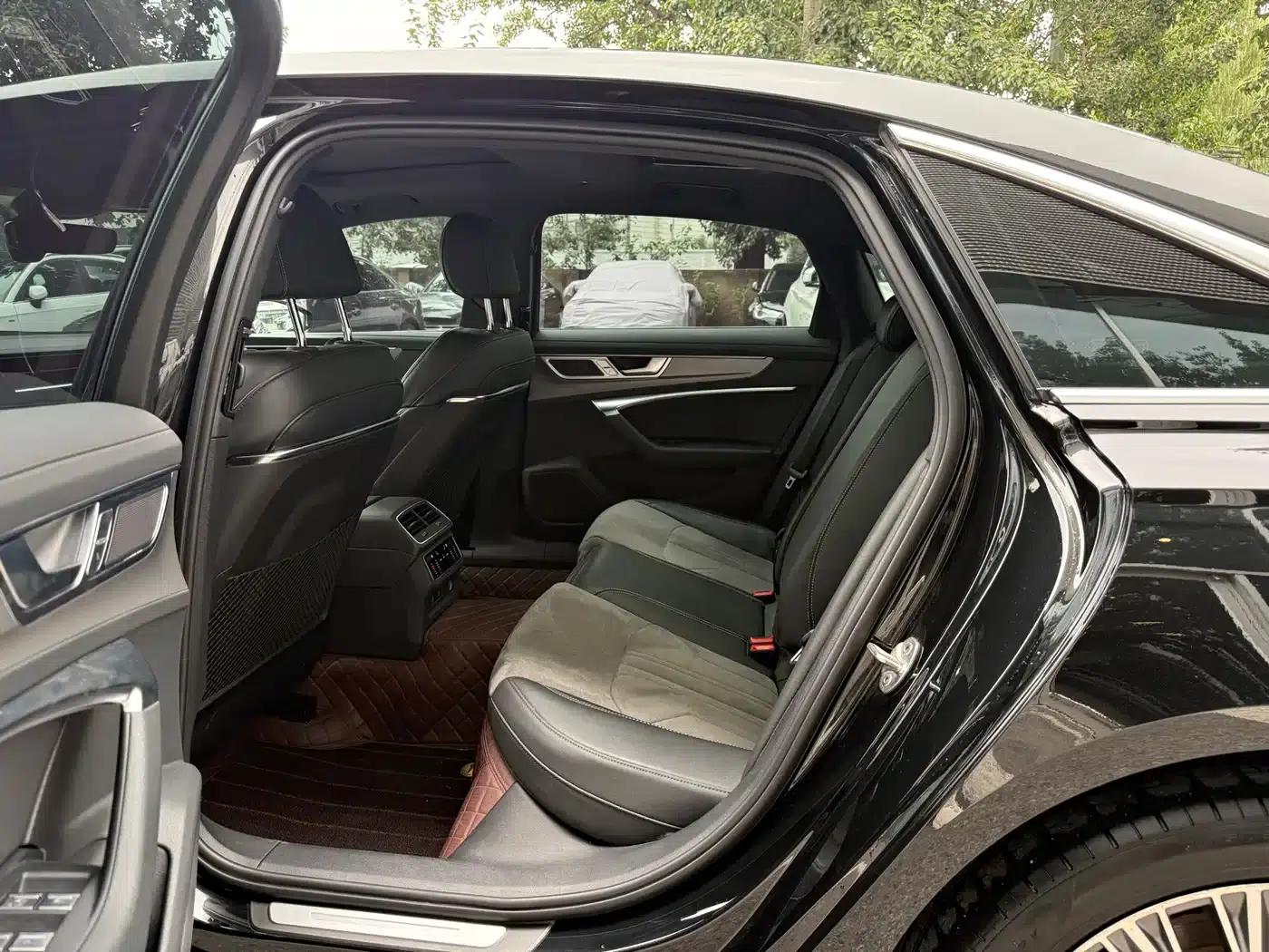 Audi A6L 2024 45 TFSI Premium Dynamic Edition — миниатюра 5