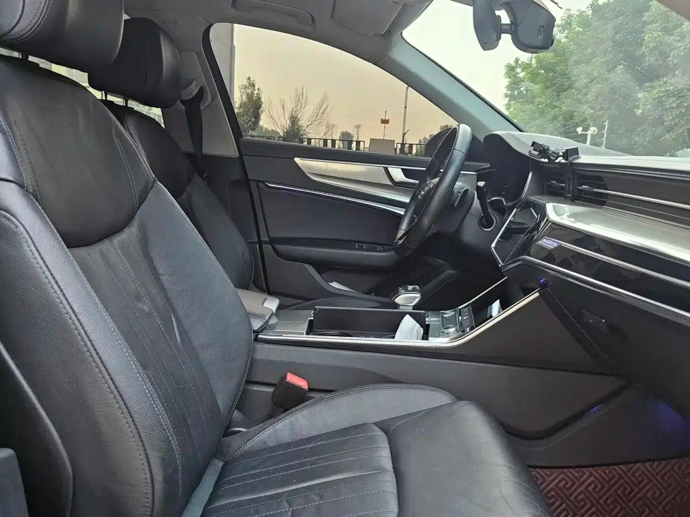 Audi A6L 2020 40 TFSI Luxury Elegance — миниатюра 14