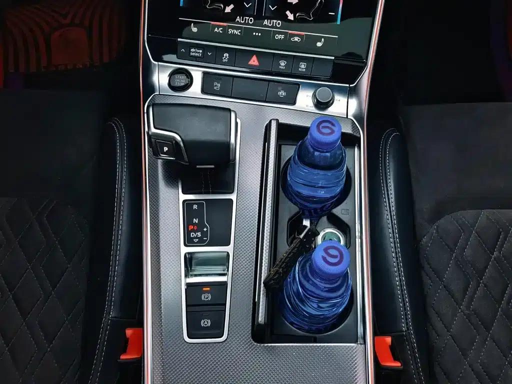 Audi A6L 2021 55 TFSI quattro Premium Dynamic Edition — миниатюра 24