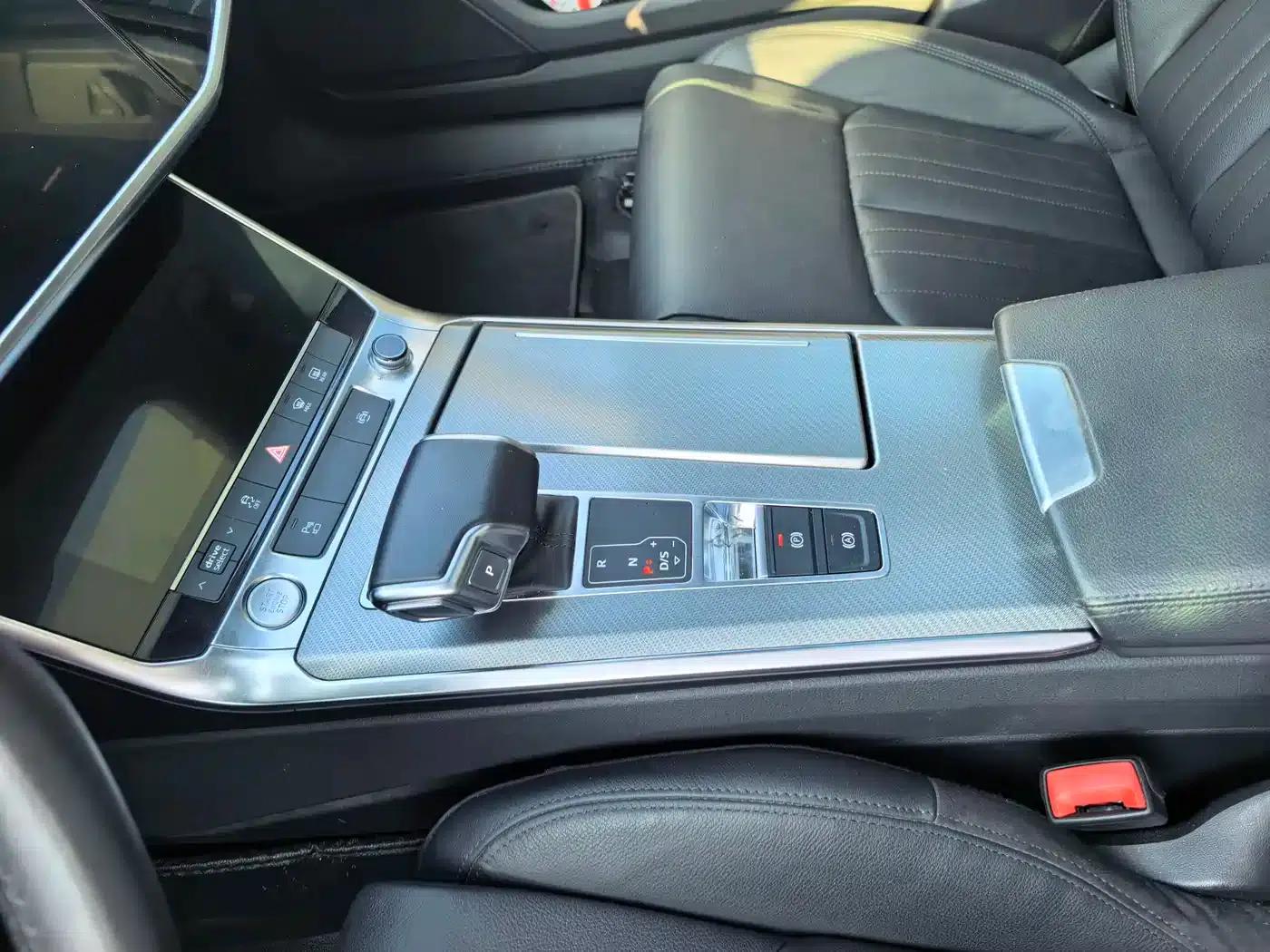 Audi A6L 2019 45 TFSI Premium Elegance Edition — миниатюра 11