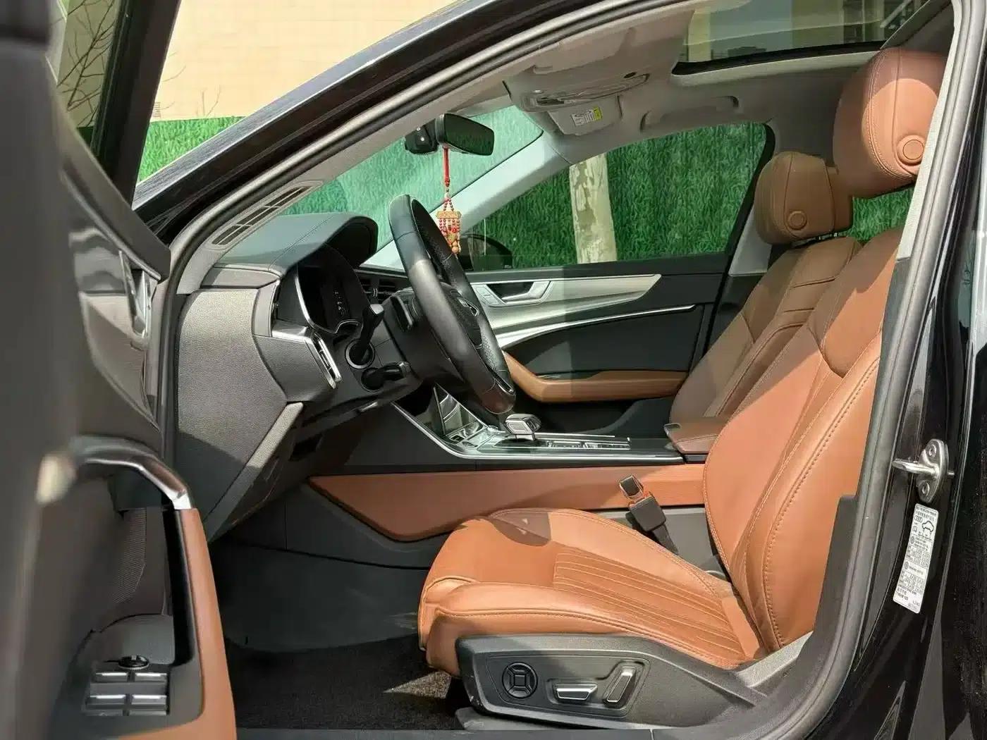 Audi A6L 2023 45 TFSI Premium Dynamic Edition — миниатюра 4