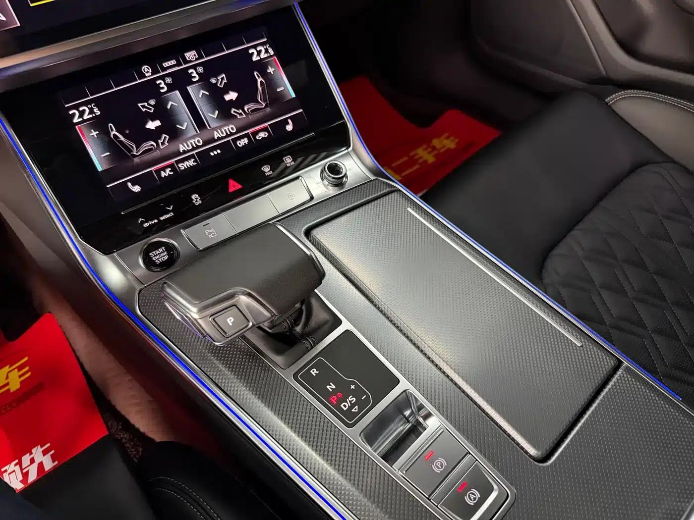 Audi A6L 2025 Facelift 45 TFSI Dynamic Edition — миниатюра 17