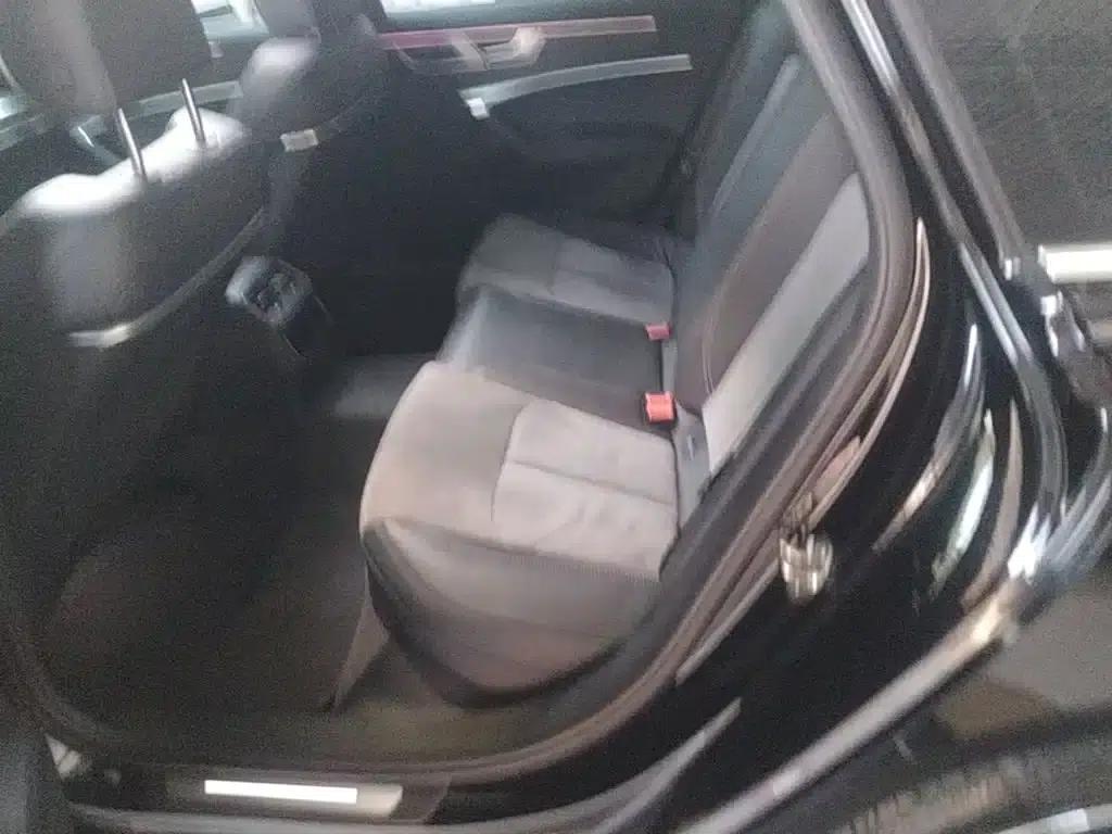 Audi A6L 2023 Facelift 45 TFSI quattro Premium Dynamic Edition — миниатюра 13