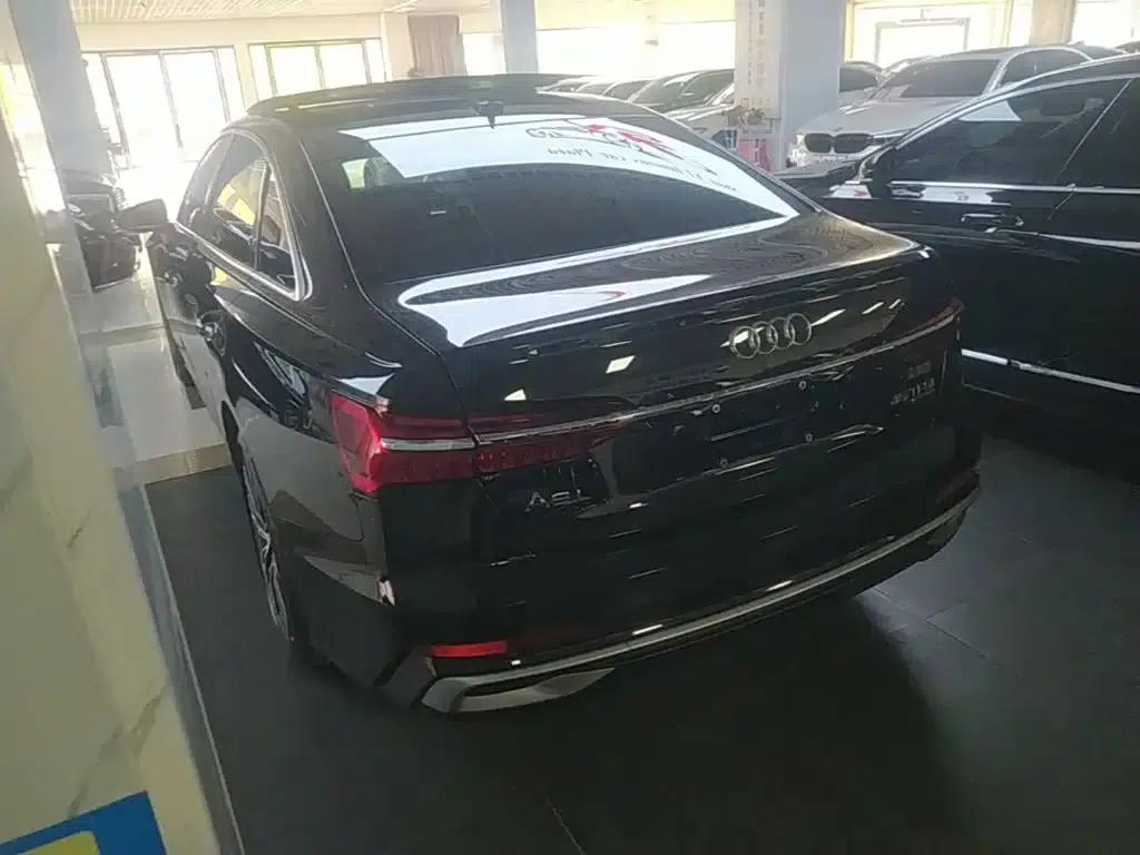 Audi A6L 2023 Facelift 45 TFSI quattro Premium Dynamic Edition — миниатюра 23