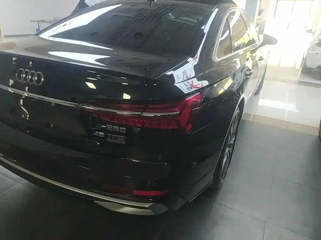 Audi A6L 2023 Facelift 45 TFSI quattro Premium Dynamic Edition — миниатюра 24