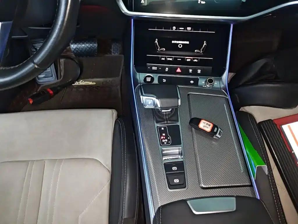 Audi A6L 2021 40 TFSI Luxury Dynamic — миниатюра 10