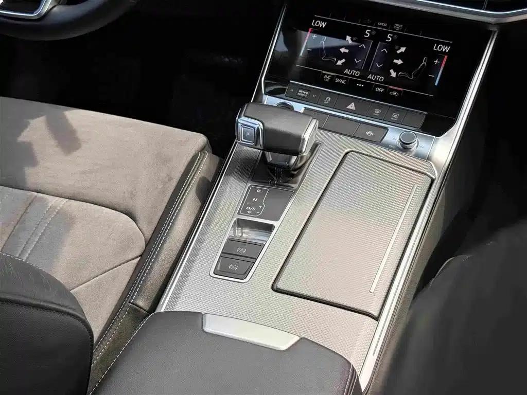 Audi A6L PHEV 2020 55 TFSI e quattro — миниатюра 11