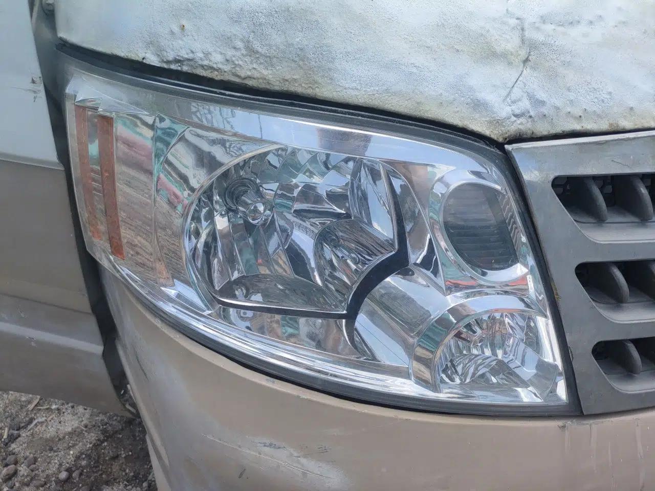 Foton Scenic 2014 2.5T Express Standard Long-Wheelbase Low-Roof Version with 4J25TC Engine — миниатюра 7