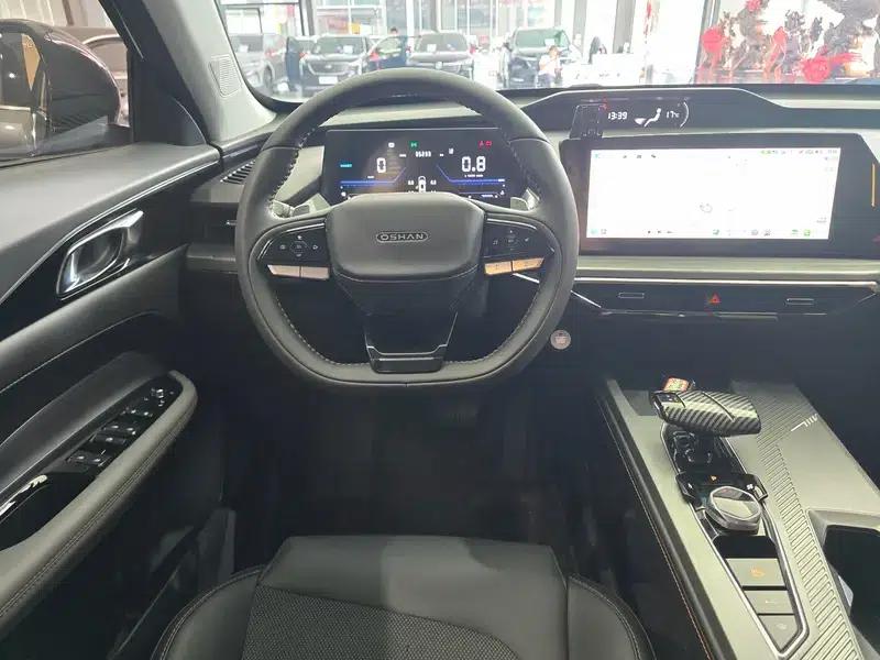 Changan Oushang Z6 2022 Blue Whale 1.5T DCT Smart Supreme Edition — миниатюра 12