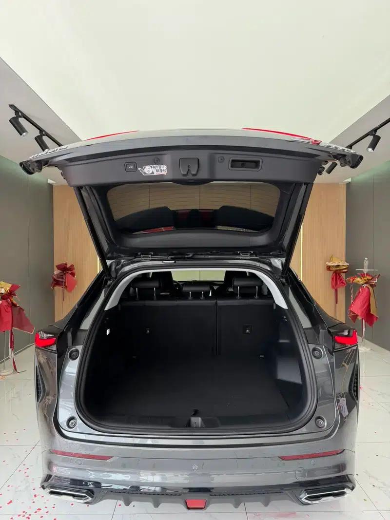 Changan Oushang Z6 2022 Blue Whale 1.5T DCT Smart Supreme Edition — миниатюра 17