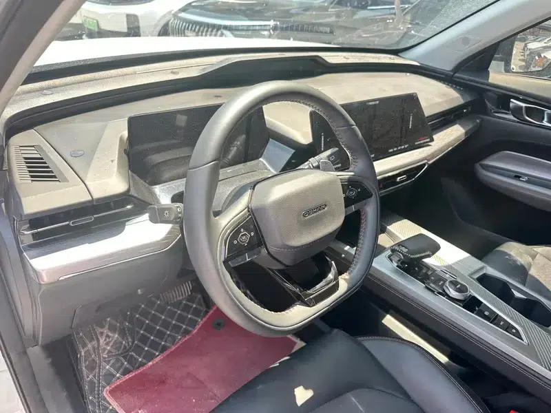 Changan Oushang Z6 2023 Blue Whale 1.5T DCT Smart Navigation Edition — миниатюра 9