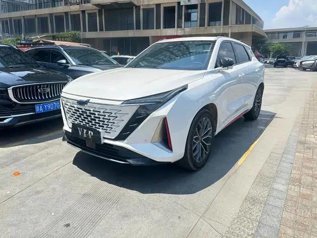 Changan Oushang Z6 2023 Blue Whale 1.5T DCT Smart Navigation Edition