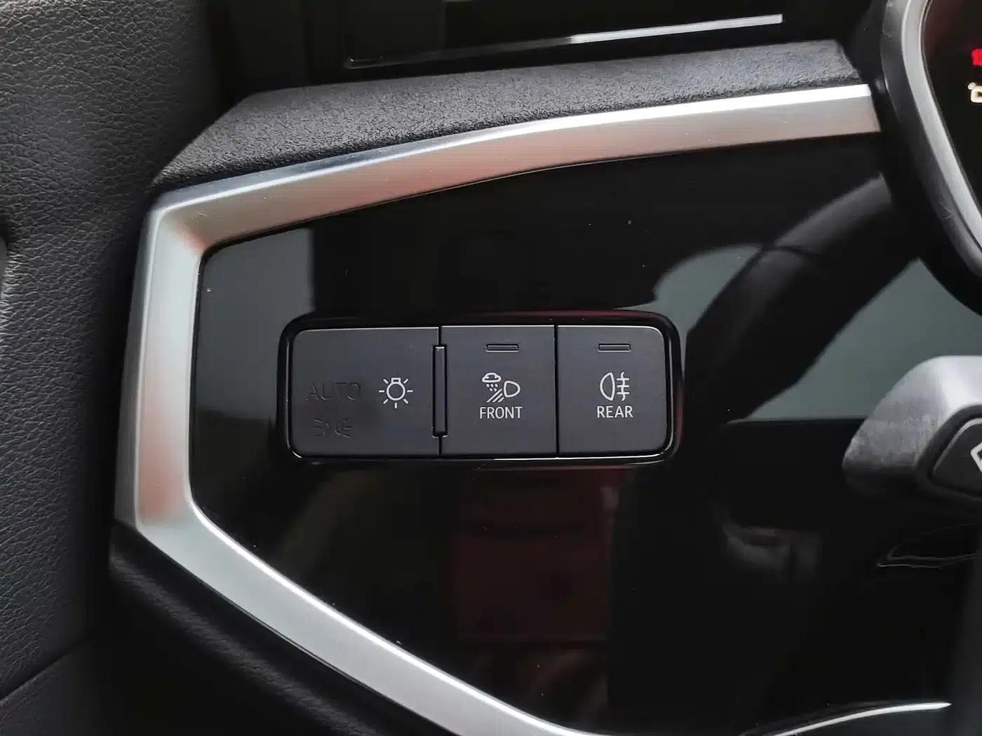 Audi Q3 2023 35 TFSI Fashion Dynamic (1.4T) — миниатюра 12