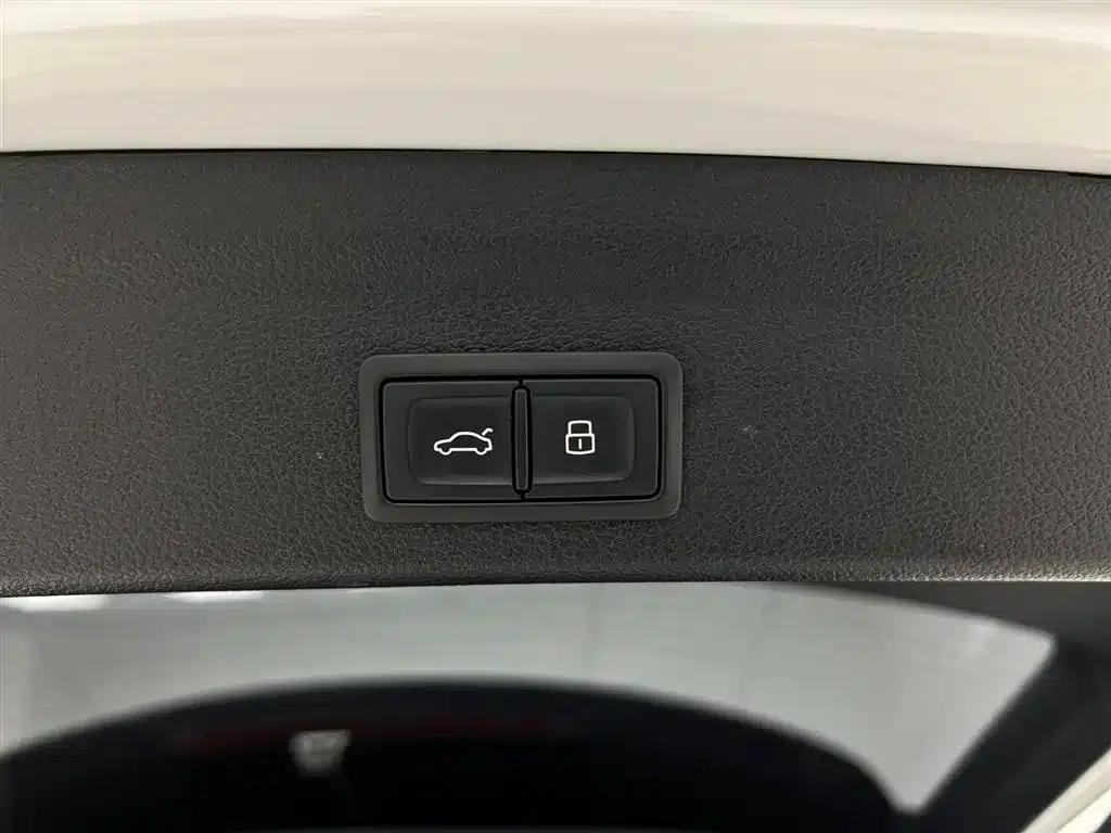 Audi Q3 2022 35 TFSI Fashion Dynamic Edition — миниатюра 20