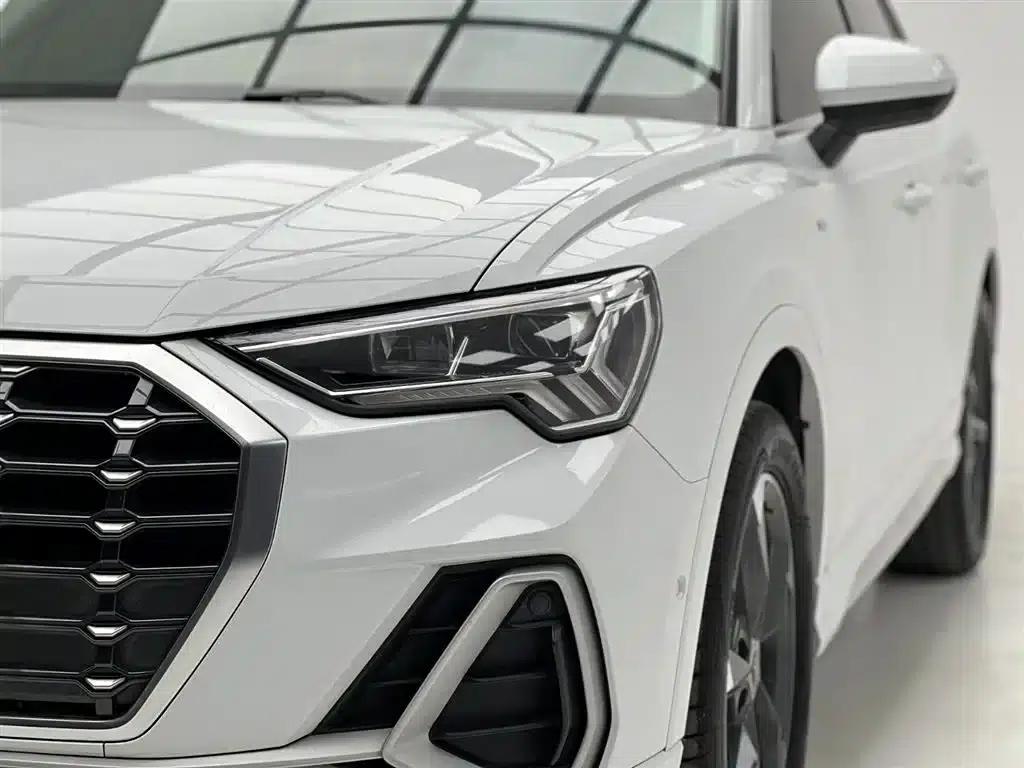 Audi Q3 2022 35 TFSI Fashion Dynamic Edition — миниатюра 4