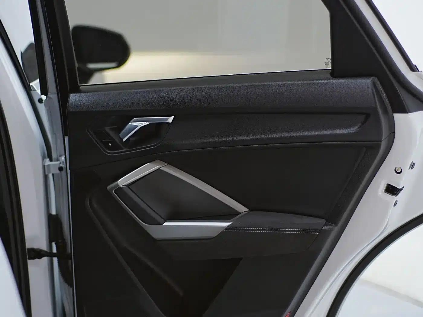 Audi Q3 2022 35 TFSI Fashion Dynamic Edition — миниатюра 21