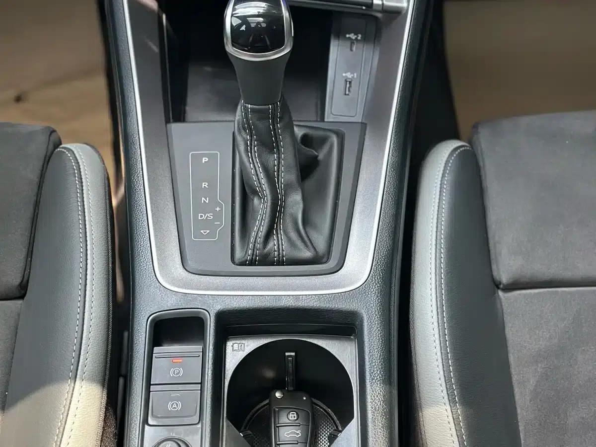 Audi Q3 2021 40 TFSI Fashion Dynamic Edition — миниатюра 21