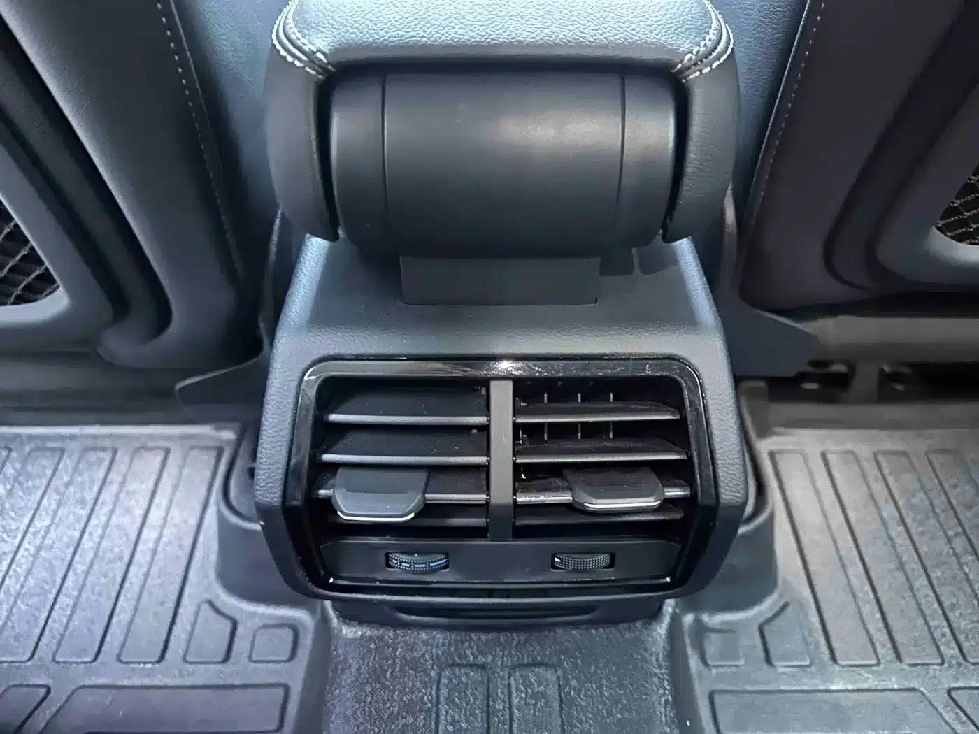 Audi Q3 2023 35 TFSI Fashion Dynamic (1.4T) — миниатюра 14