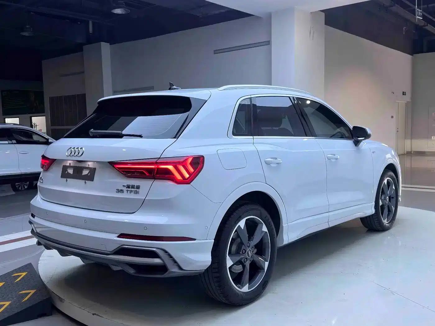 Audi Q3 2023 35 TFSI Fashion Dynamic (1.4T) — миниатюра 5