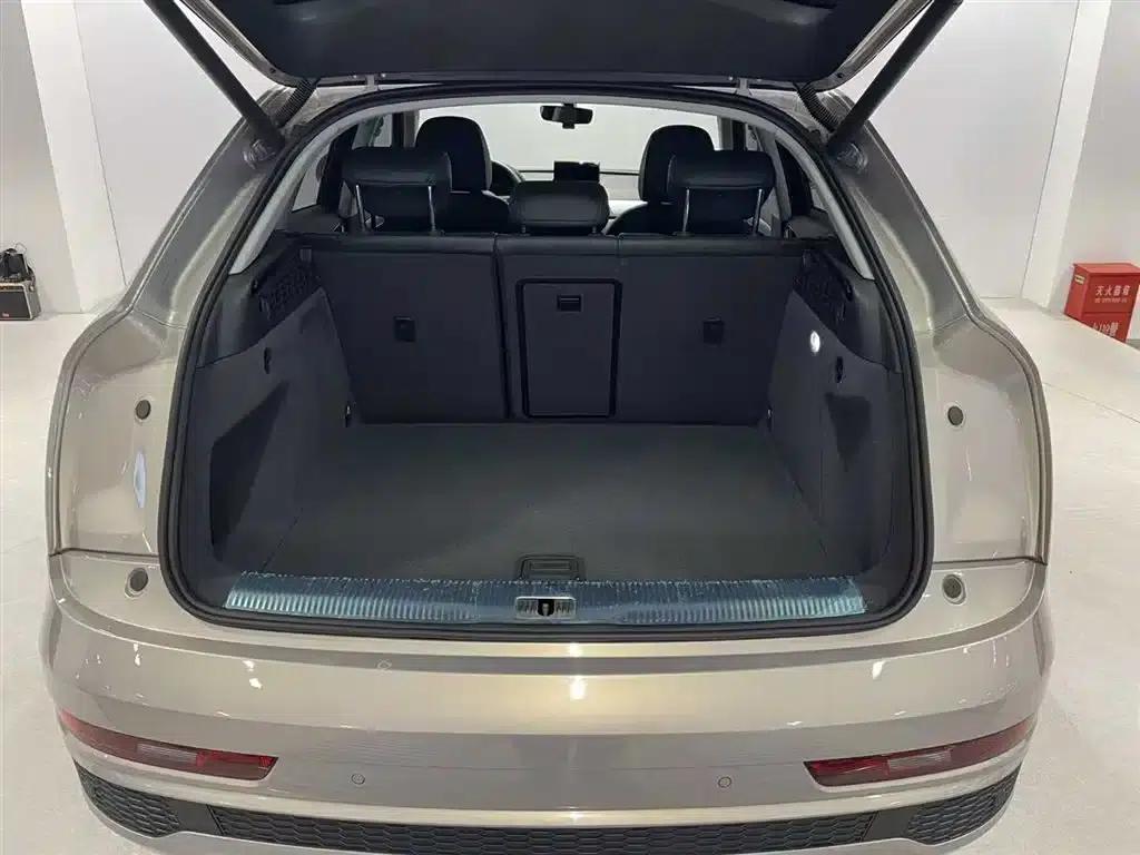 Audi Q3 2018 30 TFSI Fashion Edition — миниатюра 6