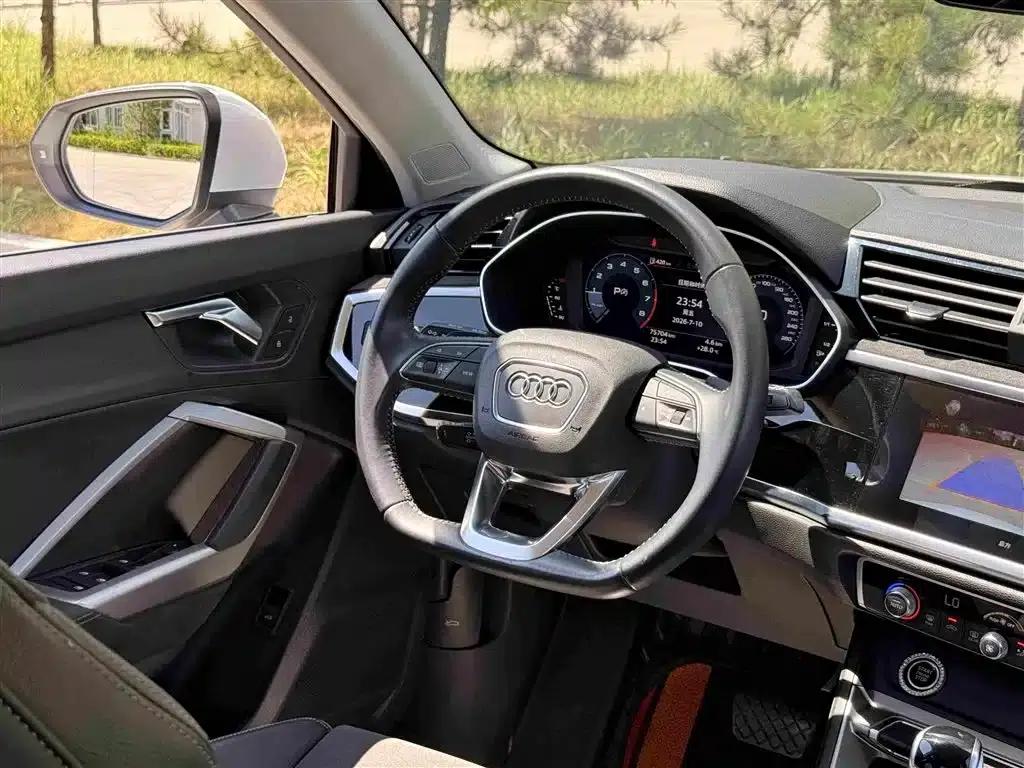 Audi Q3 2021 35 TFSI Fashion Dynamic Edition — миниатюра 16