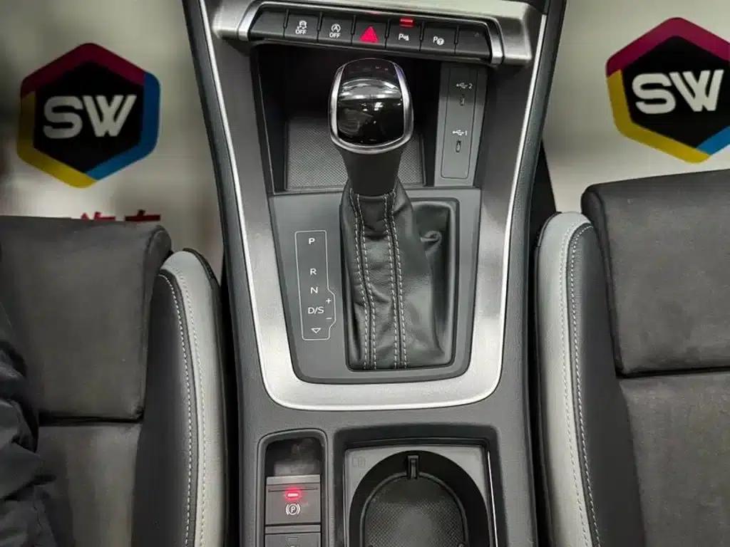 Audi Q3 2023 35 TFSI Fashion Dynamic (1.4T) — миниатюра 12