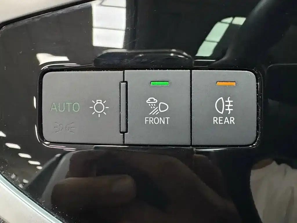 Audi Q3 2023 35 TFSI Fashion Dynamic (1.4T) — миниатюра 15