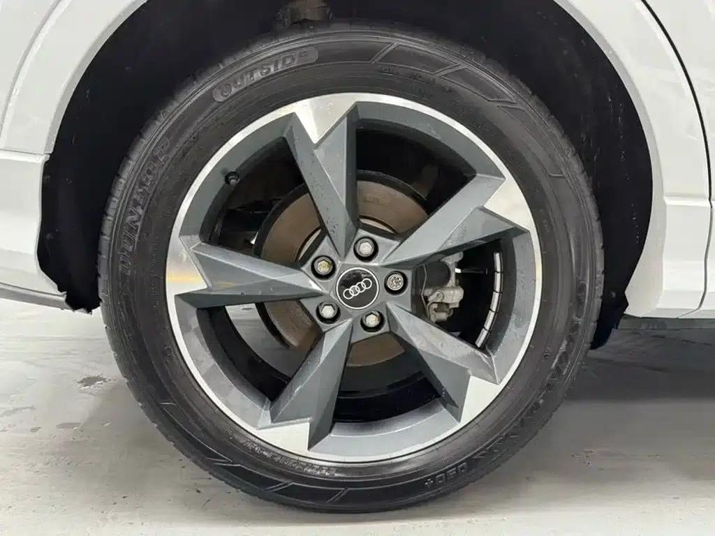 Audi Q3 2023 35 TFSI Fashion Dynamic (1.4T) — миниатюра 19