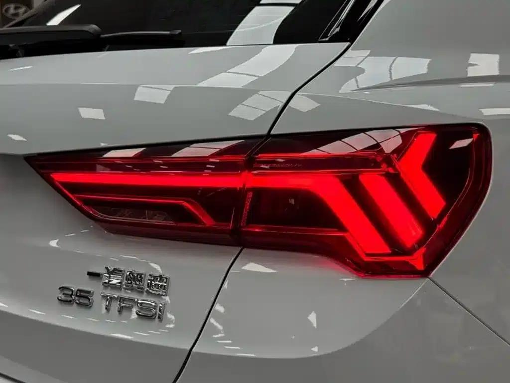 Audi Q3 2023 35 TFSI Fashion Dynamic (1.4T) — миниатюра 20