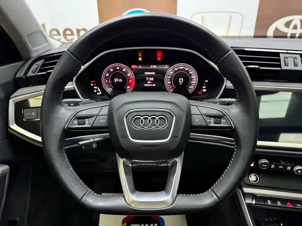 Audi Q3 2022 35 TFSI Fashion Dynamic Edition — миниатюра 11
