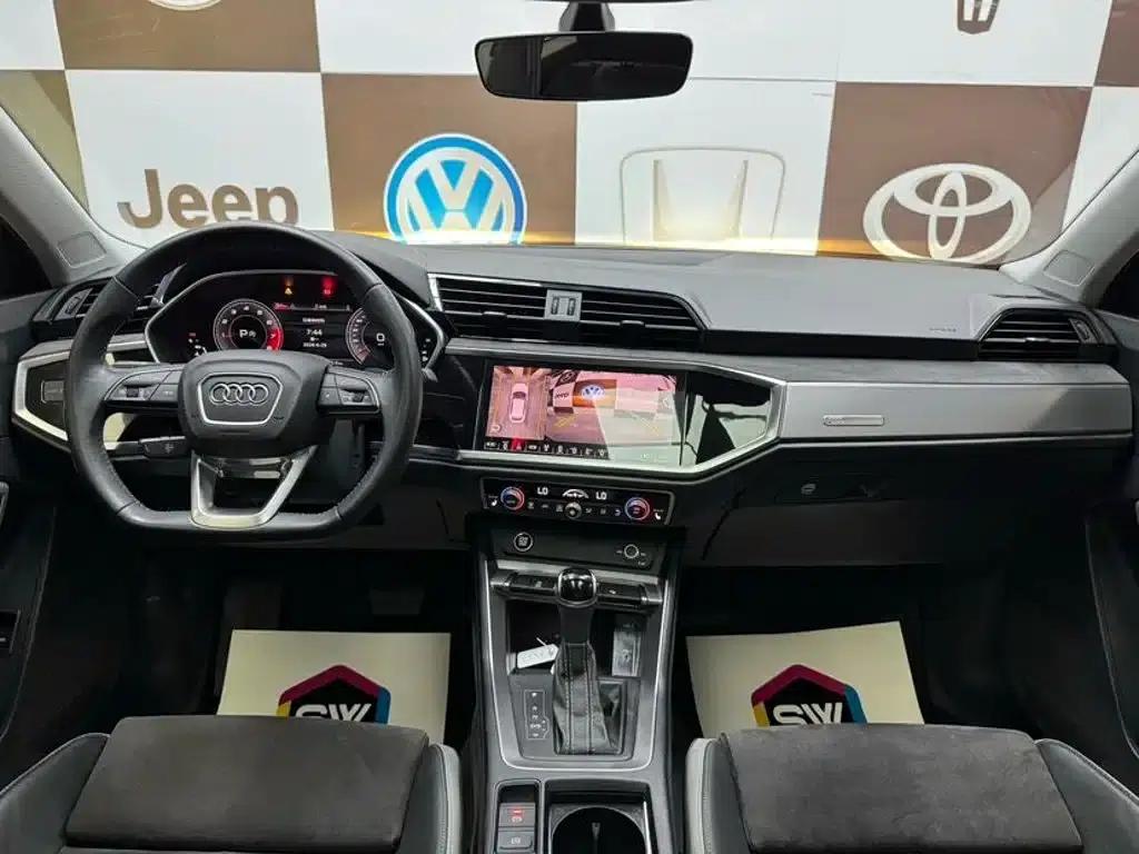 Audi Q3 2022 35 TFSI Fashion Dynamic Edition — миниатюра 10