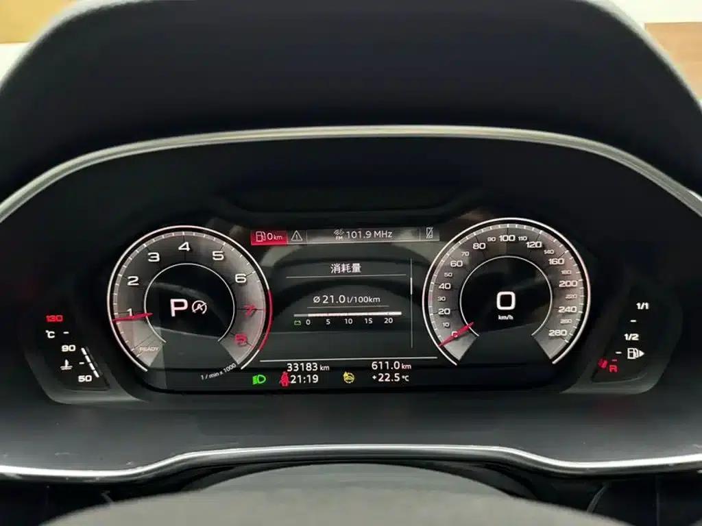 Audi Q3 2022 35 TFSI Fashion Dynamic Edition — миниатюра 23