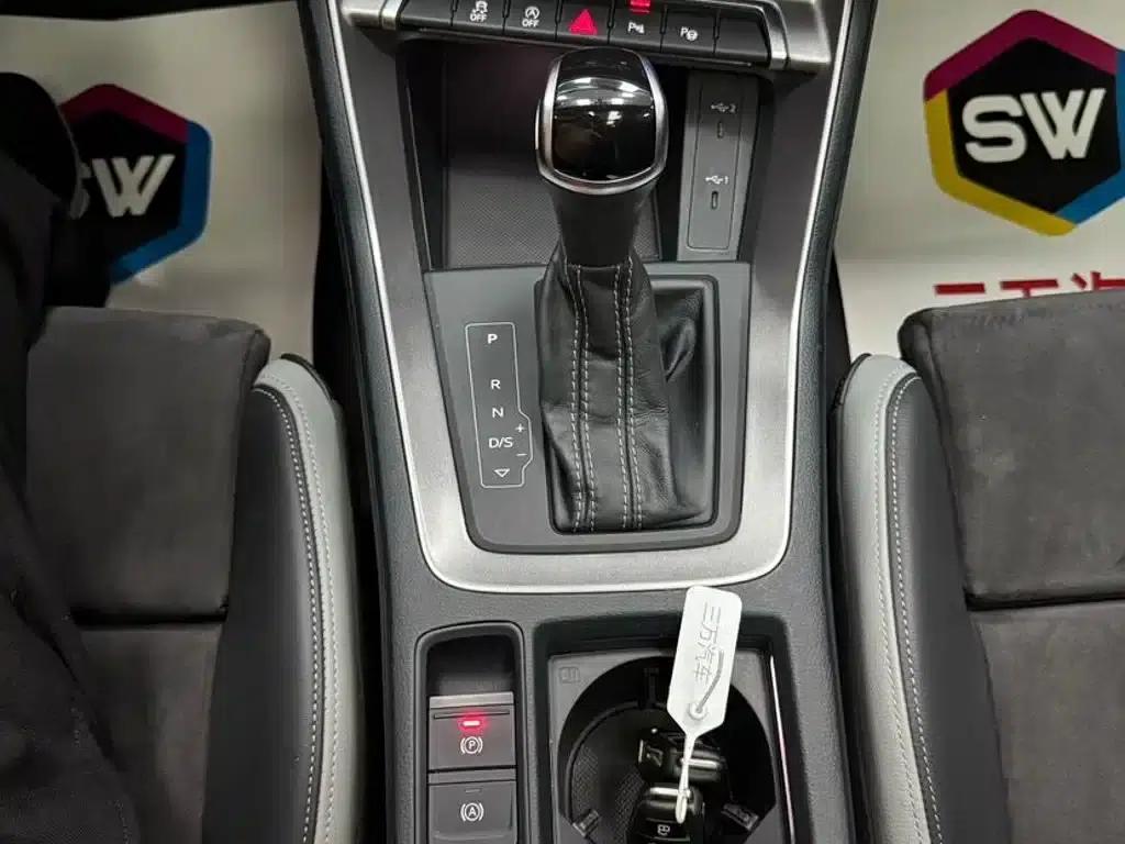 Audi Q3 2022 35 TFSI Fashion Dynamic Edition — миниатюра 13