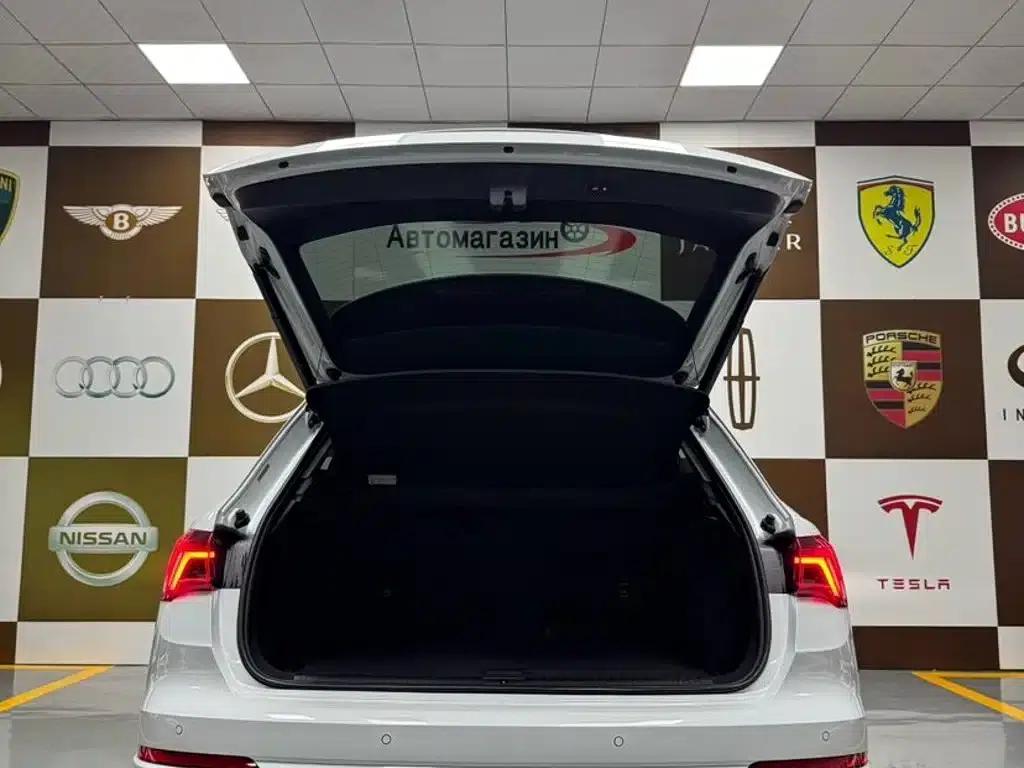Audi Q3 2022 35 TFSI Fashion Dynamic Edition — миниатюра 16