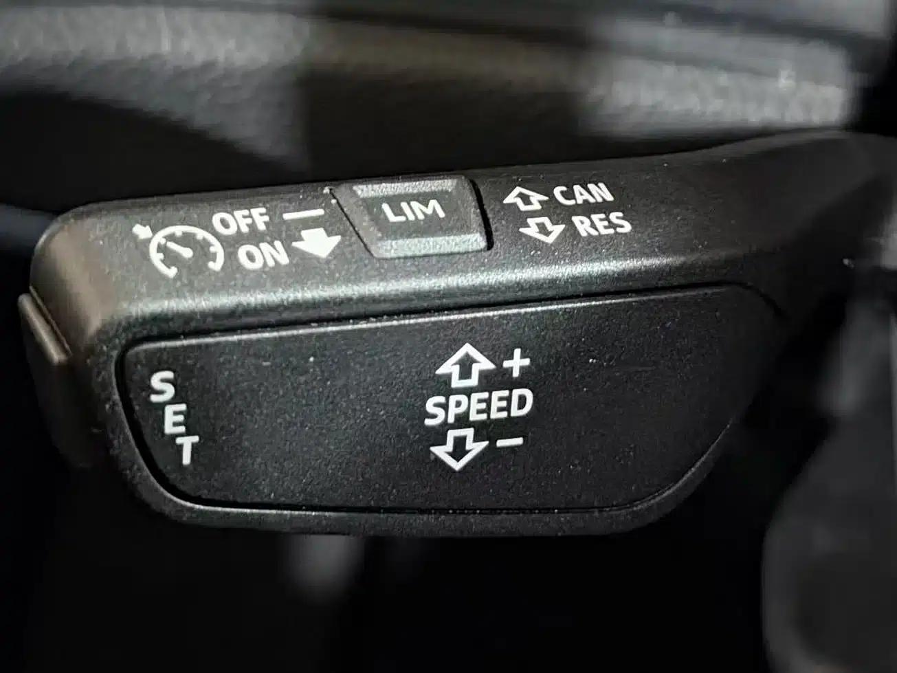 Audi Q3 2022 35 TFSI Progressive Dynamic — миниатюра 19