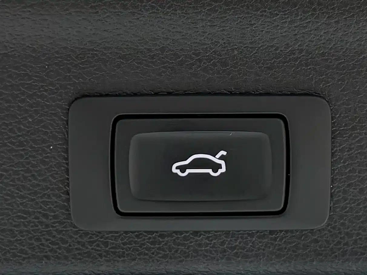 Audi Q3 2022 35 TFSI Progressive Dynamic — миниатюра 25