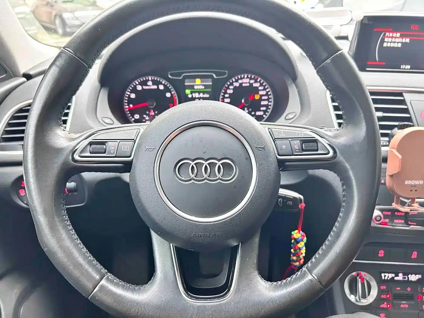 Audi Q3 2015 35 TFSI quattro Technology Edition — миниатюра 8