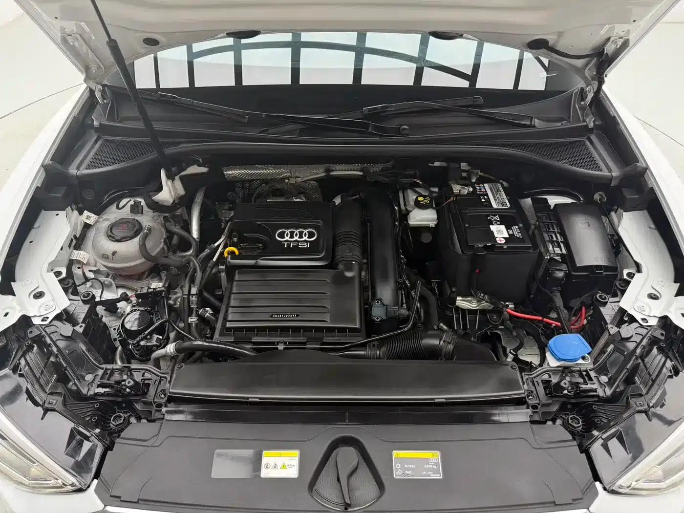 Audi Q3 2023 35 TFSI Fashion Dynamic (1.4T) — миниатюра 19