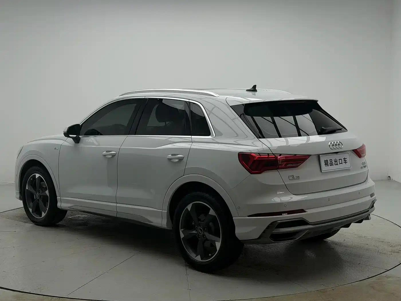 Audi Q3 2023 35 TFSI Fashion Dynamic (1.4T) — миниатюра 4