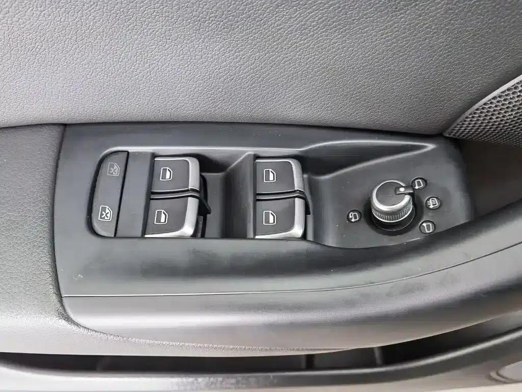 Audi Q3 2013 35 TFSI quattro Comfort — миниатюра 9