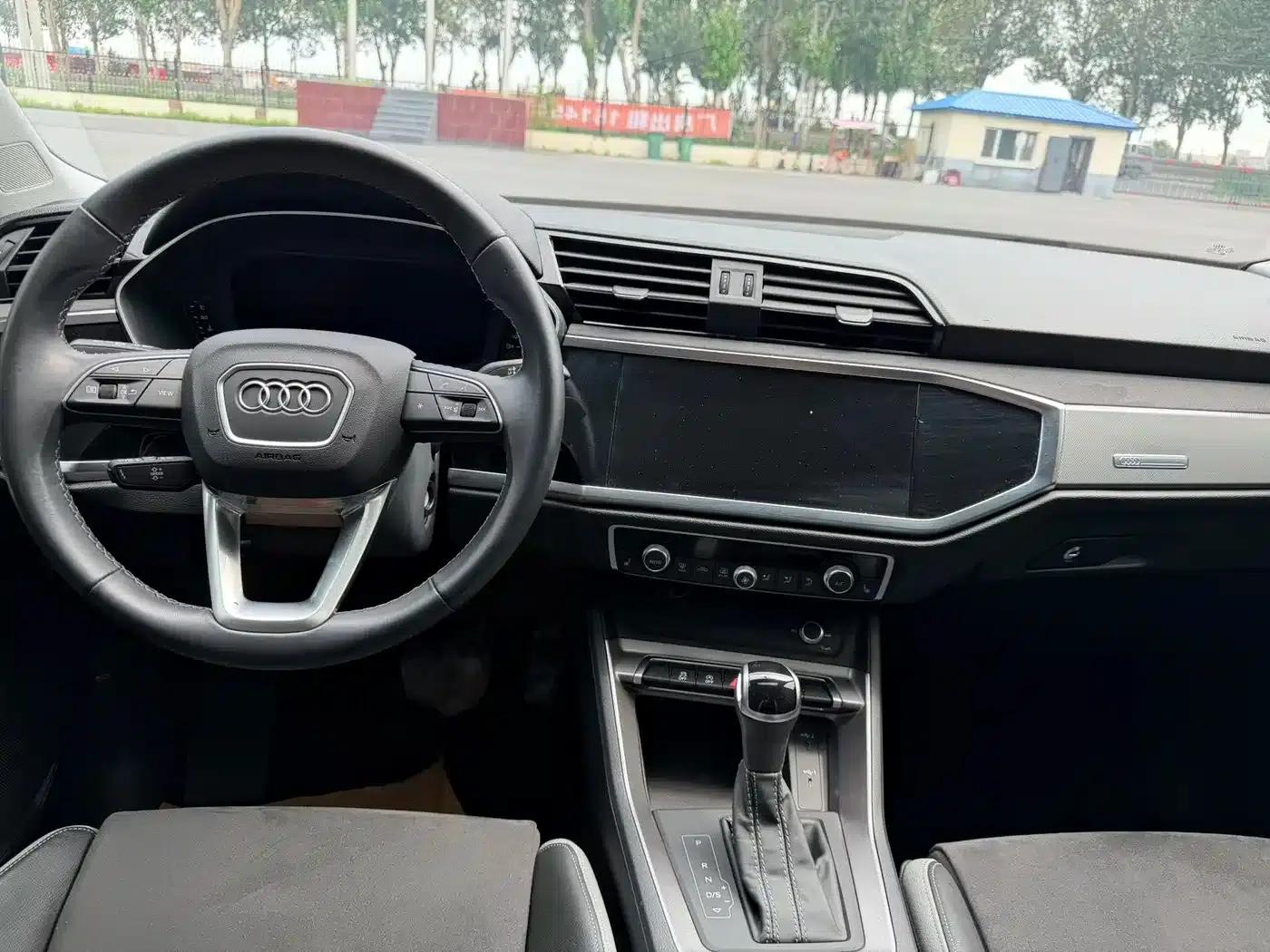 Audi Q3 2023 35 TFSI Progressive Dynamic (1.4T) — миниатюра 13