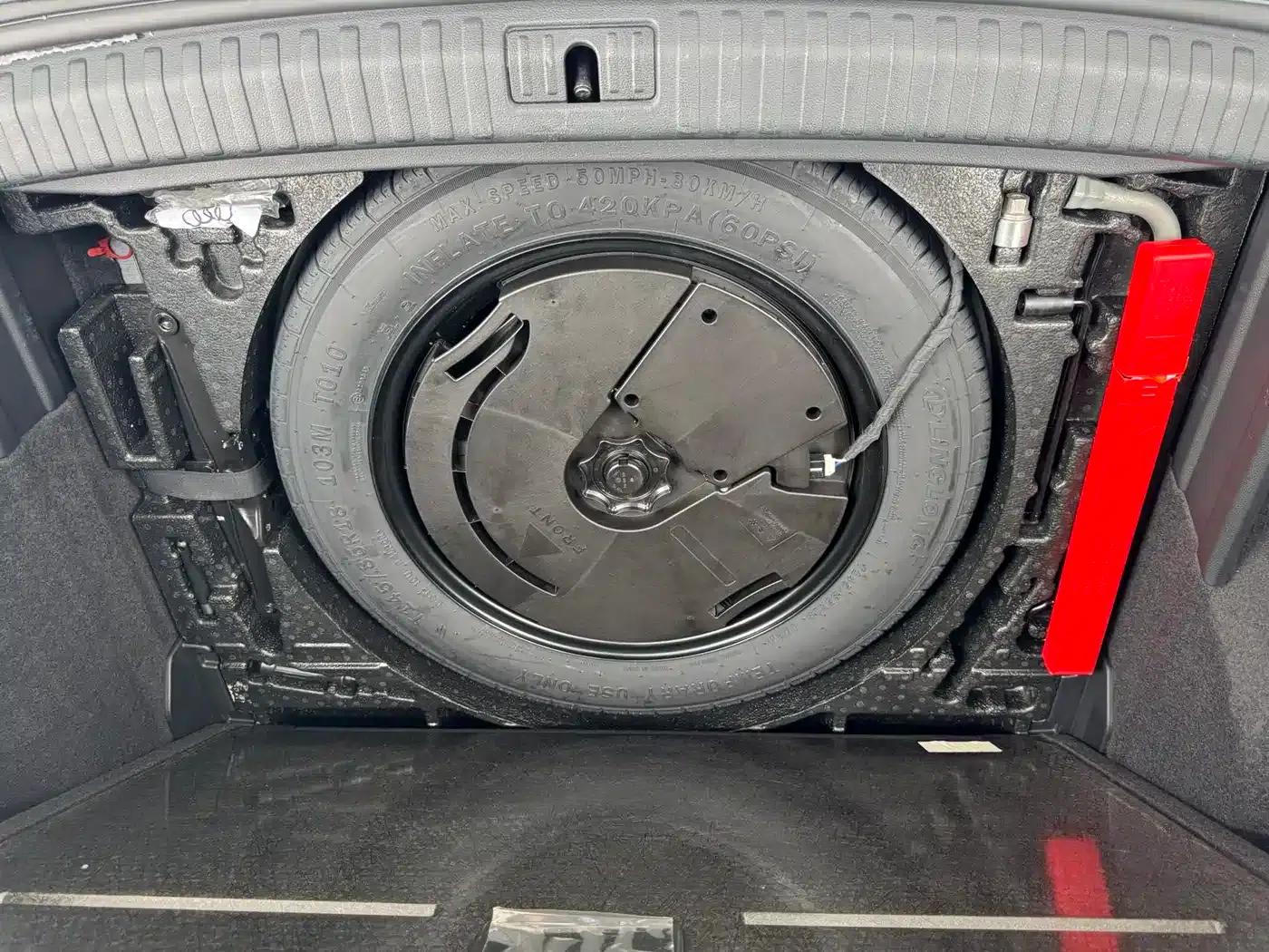Audi Q3 2023 35 TFSI Progressive Dynamic (1.4T) — миниатюра 8