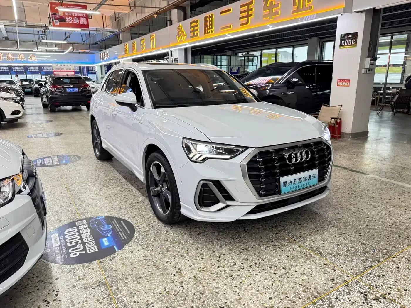 Audi Q3 2022 35 TFSI Fashion Dynamic Edition — миниатюра 3