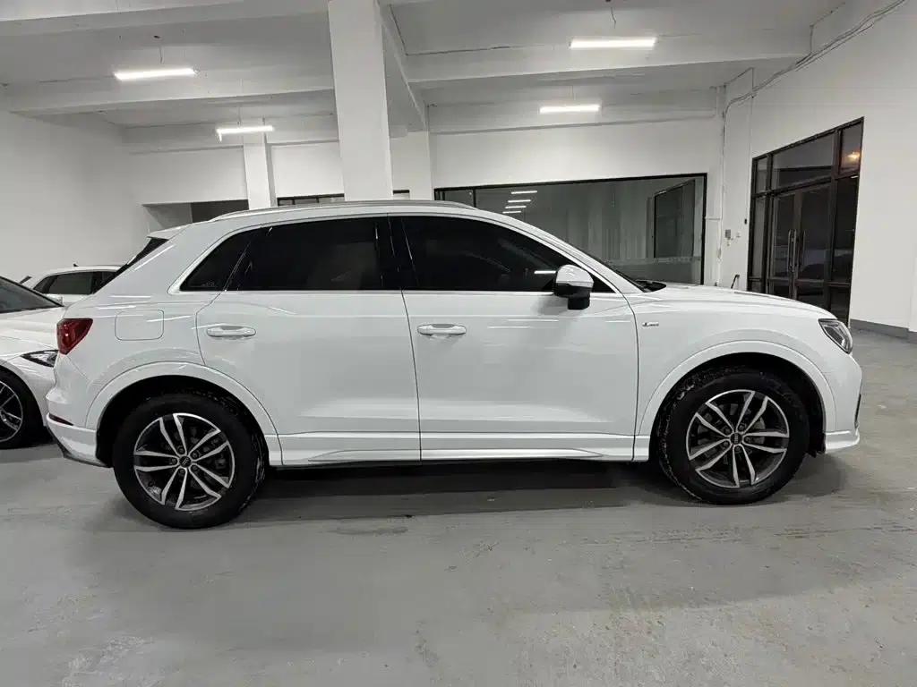 Audi Q3 2022 35 TFSI Progressive Dynamic — миниатюра 7