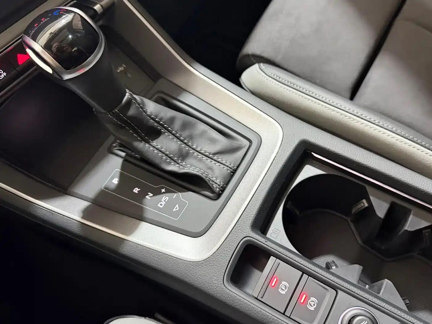 Audi Q3 2022 35 TFSI Progressive Dynamic — миниатюра 14